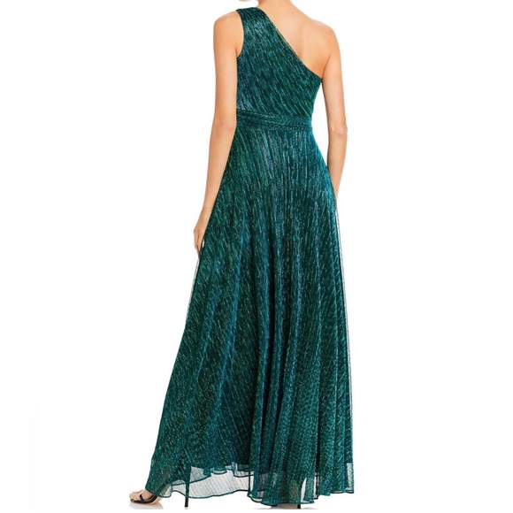 Aqua one-shoulder crinkled metallic gown - Picture 5 of 7